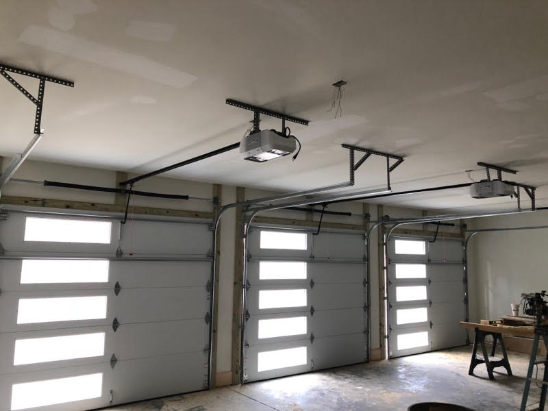 Liftmaster MYQ Garage Door Operators - Interior SiDe WinDow AnD Ops